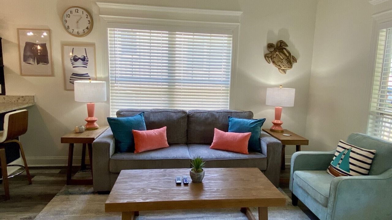 Photo of Livingroom in Leesville