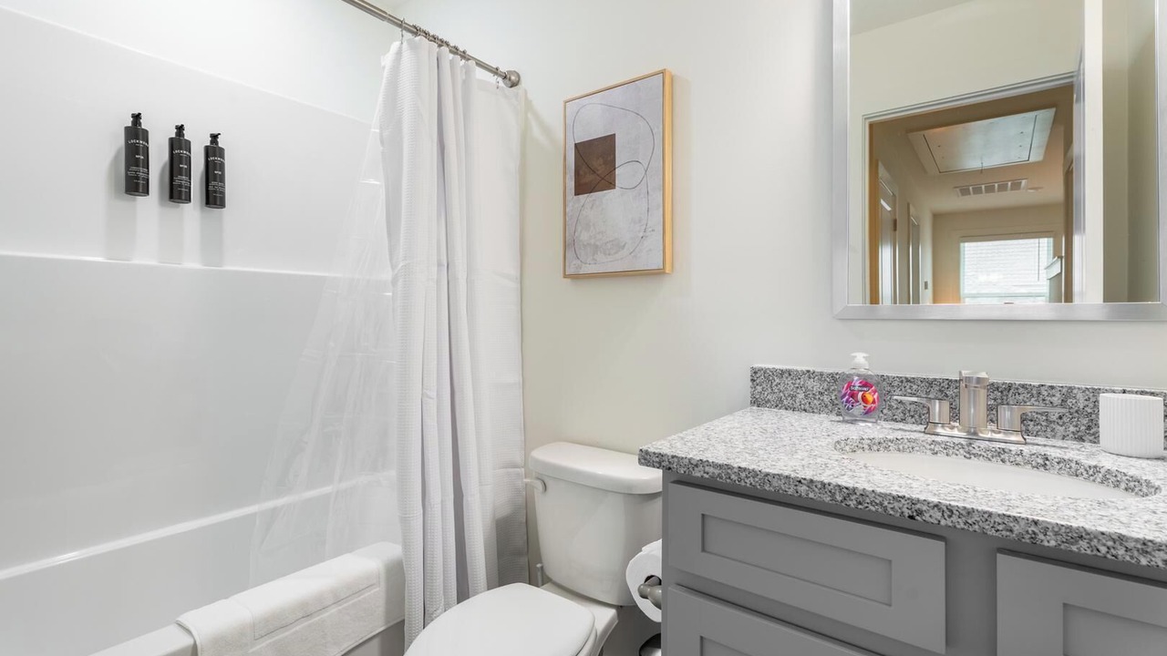 Photo of Bathroom in Port Wentworth