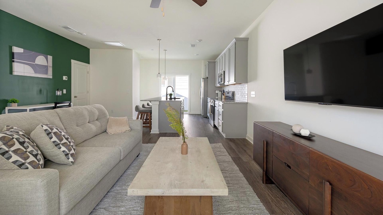 Photo of Livingroom in Port Wentworth