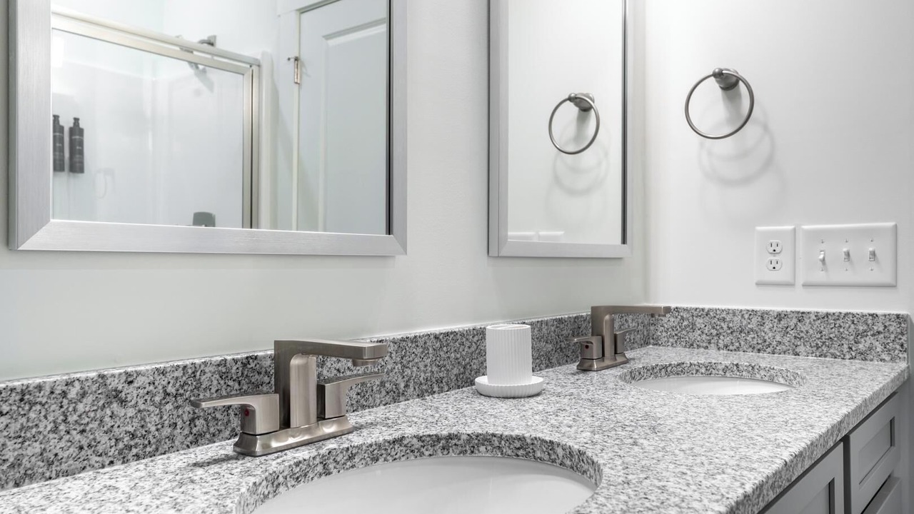 Photo of Bathroom in Port Wentworth
