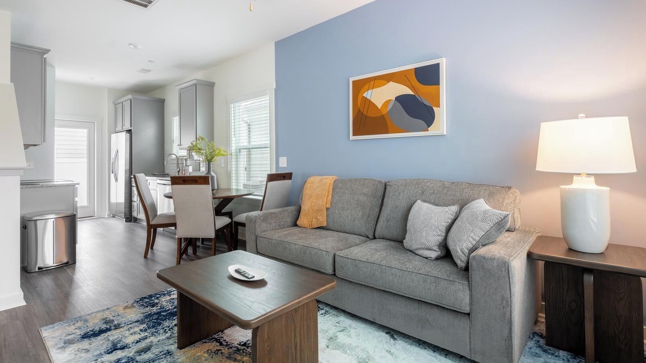 Photo of Livingroom in Port Wentworth