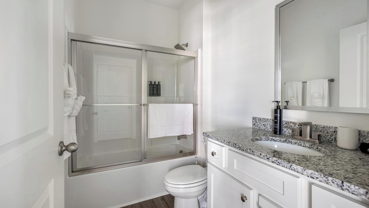 Photo of Bathroom in Port Wentworth