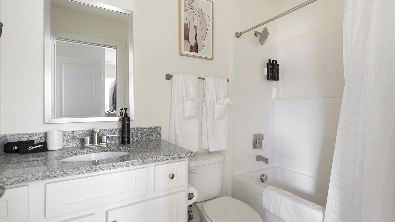 Photo of Bathroom in Port Wentworth