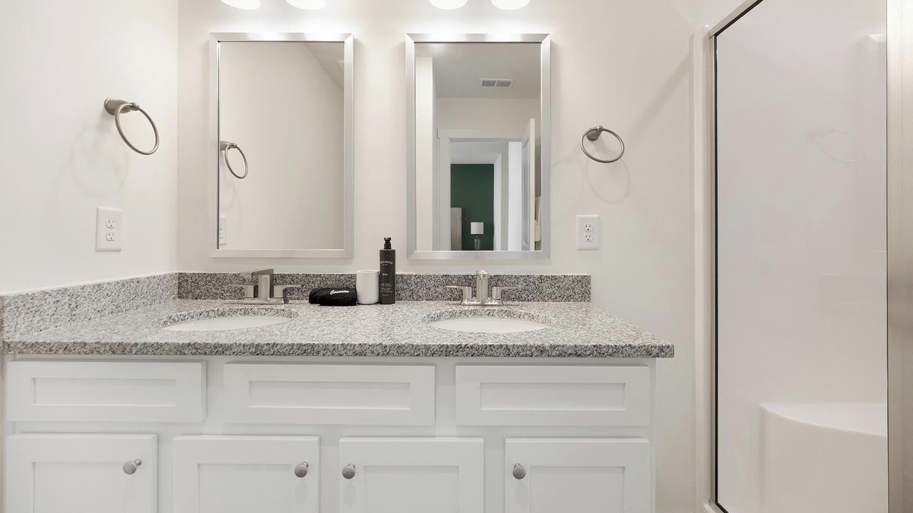 Photo of Bathroom in Port Wentworth