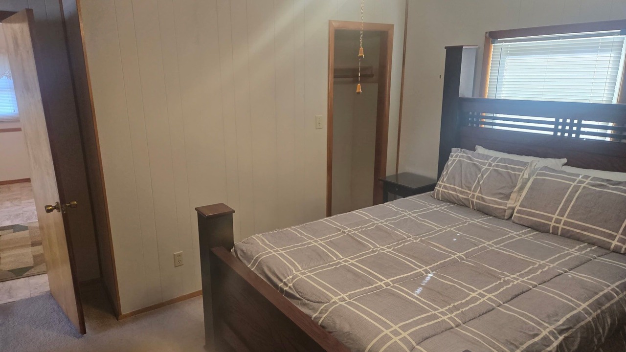 Photo of Bedroom in Claremont