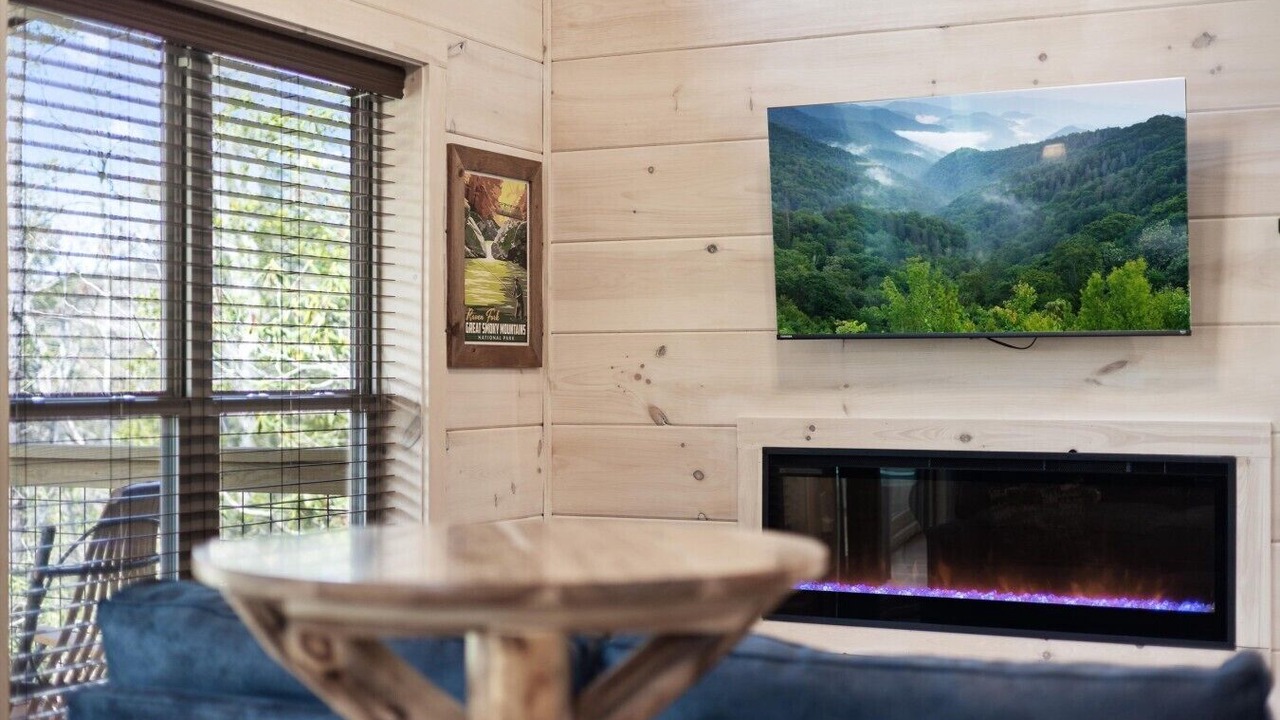 Photo of Livingroom in Rocky Grove