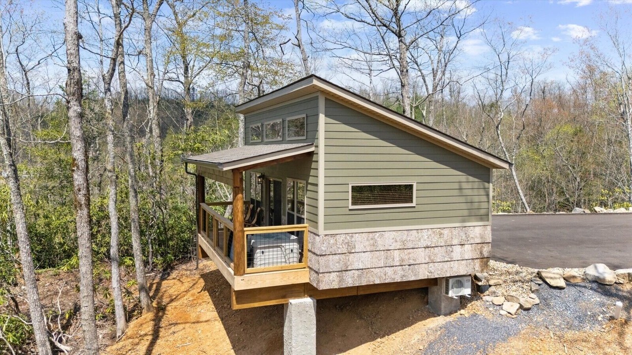 Photo of Outdoor in Rocky Grove