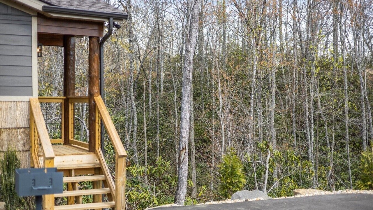 Photo of Outdoor in Rocky Grove