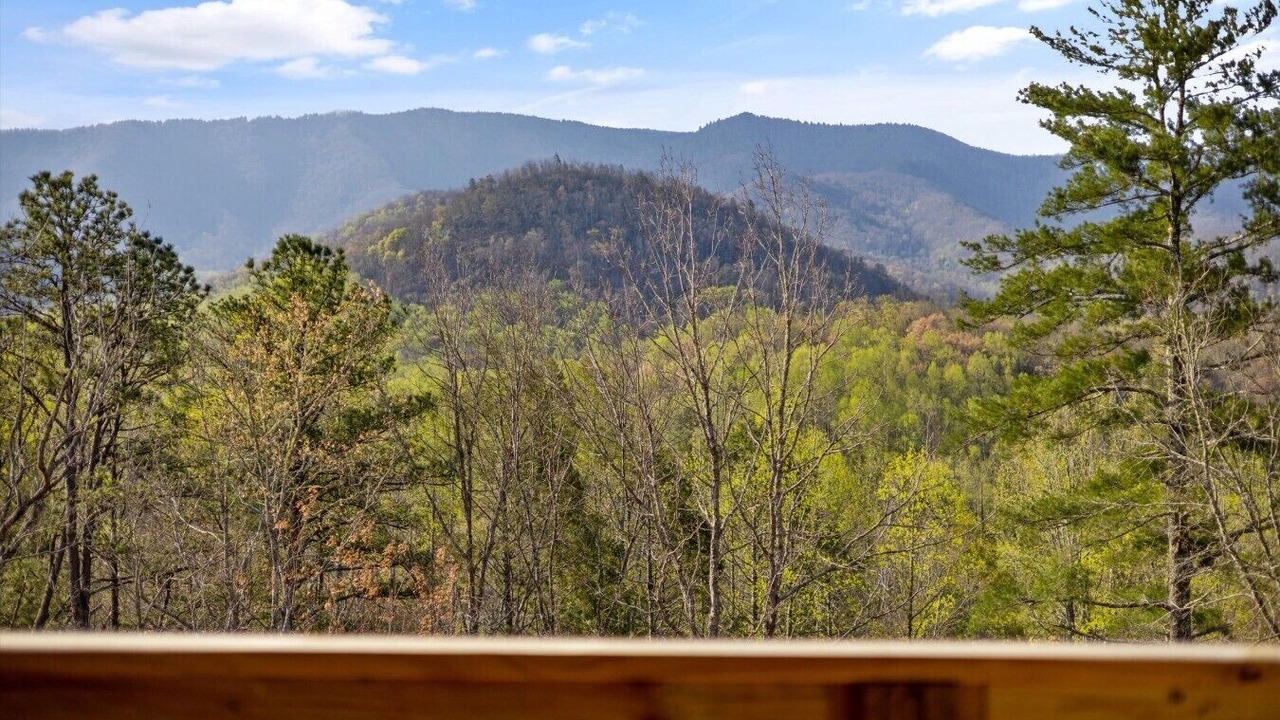 Photo of Patio Balcony in Rocky Grove