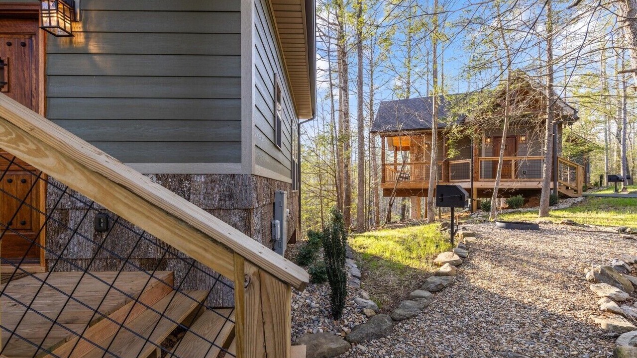 Photo of Outdoor in Rocky Grove