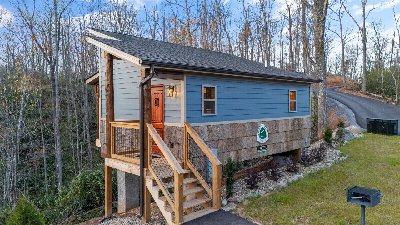 Photo of Outdoor in Rocky Grove