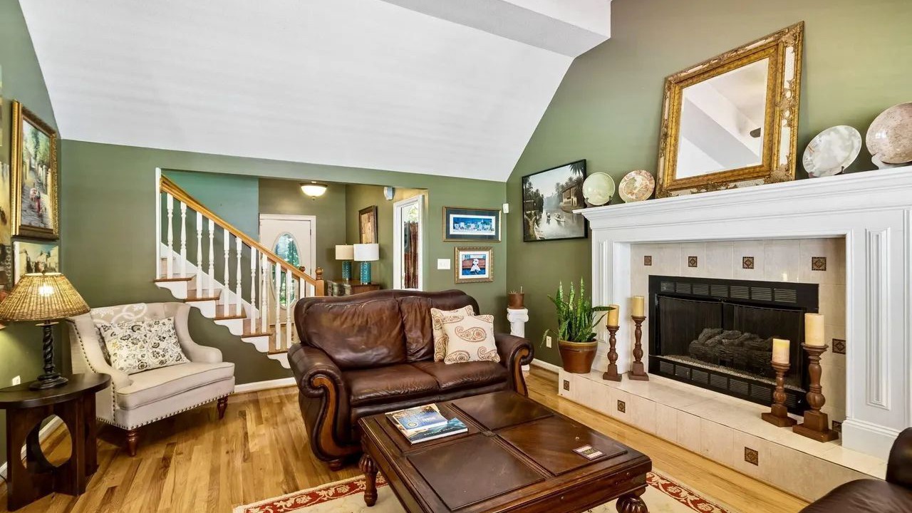 Photo of Livingroom in Charleston