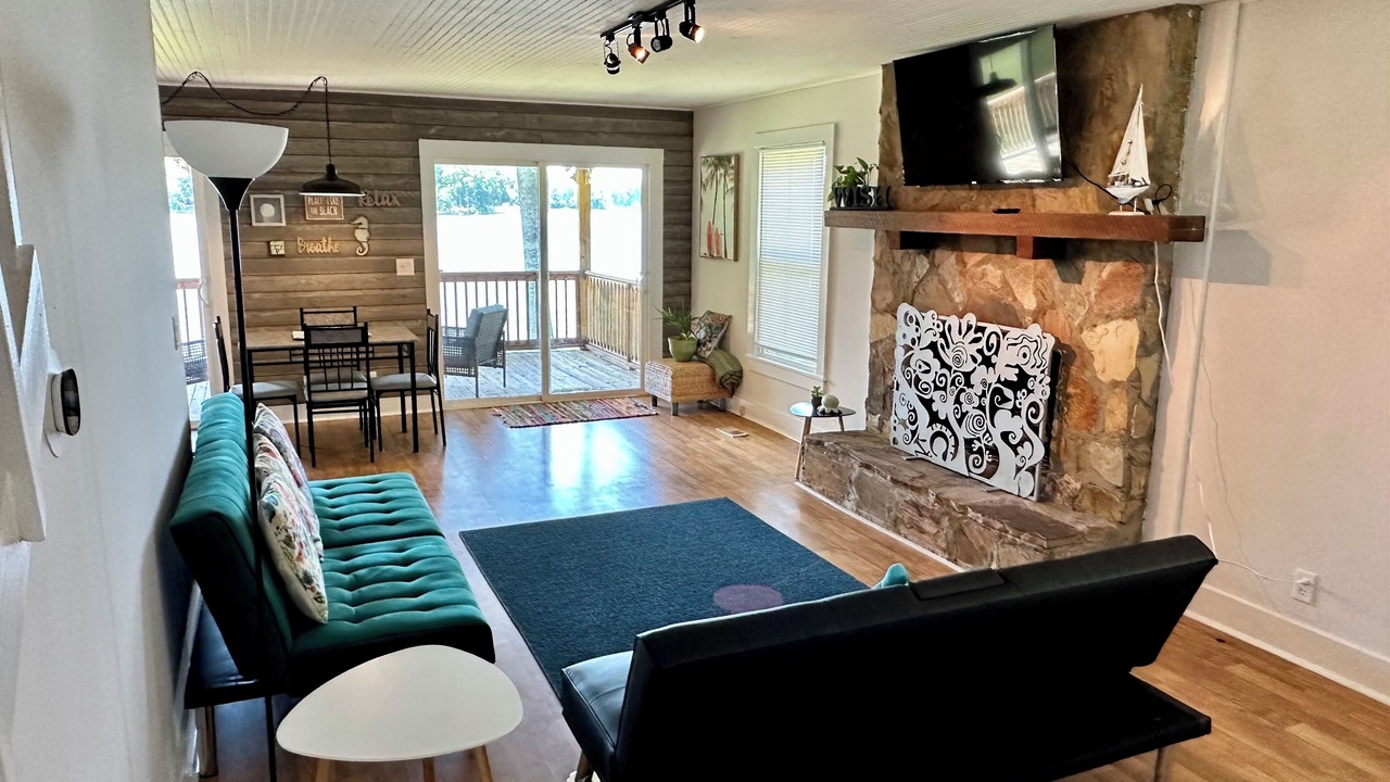 Photo of Livingroom in Macon