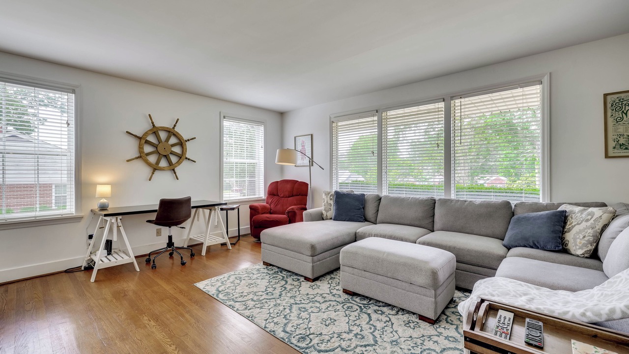 Photo of Livingroom in Augusta