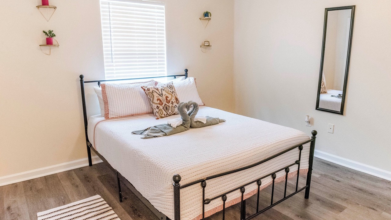 Photo of Bedroom in Gulfport