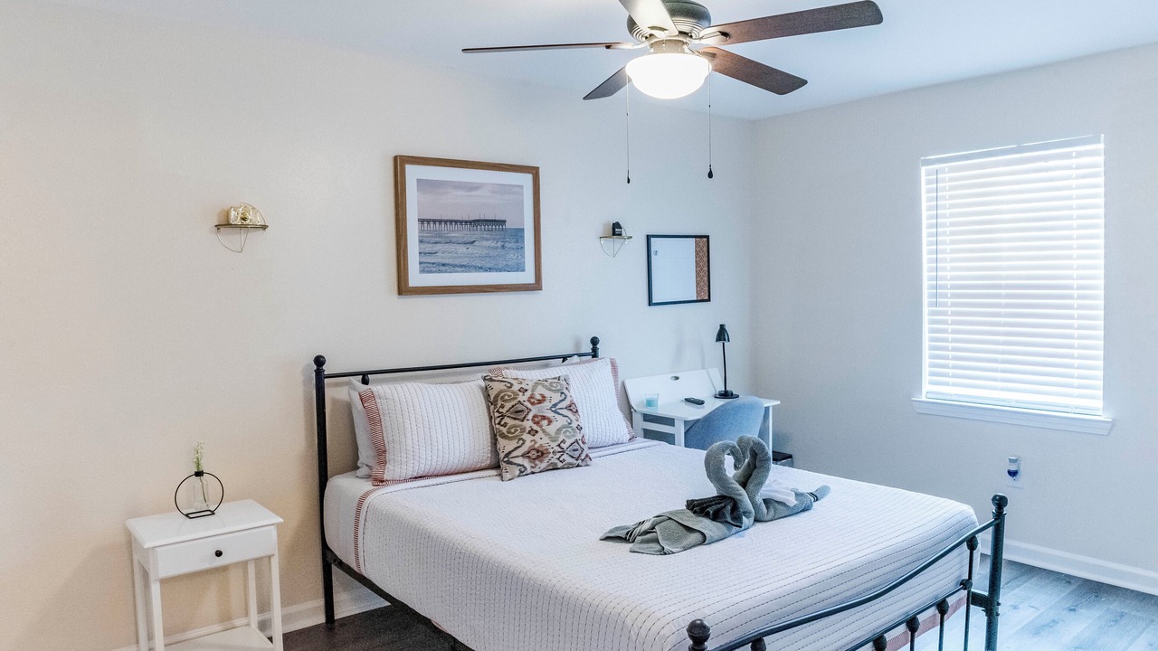 Photo of Bedroom in Gulfport