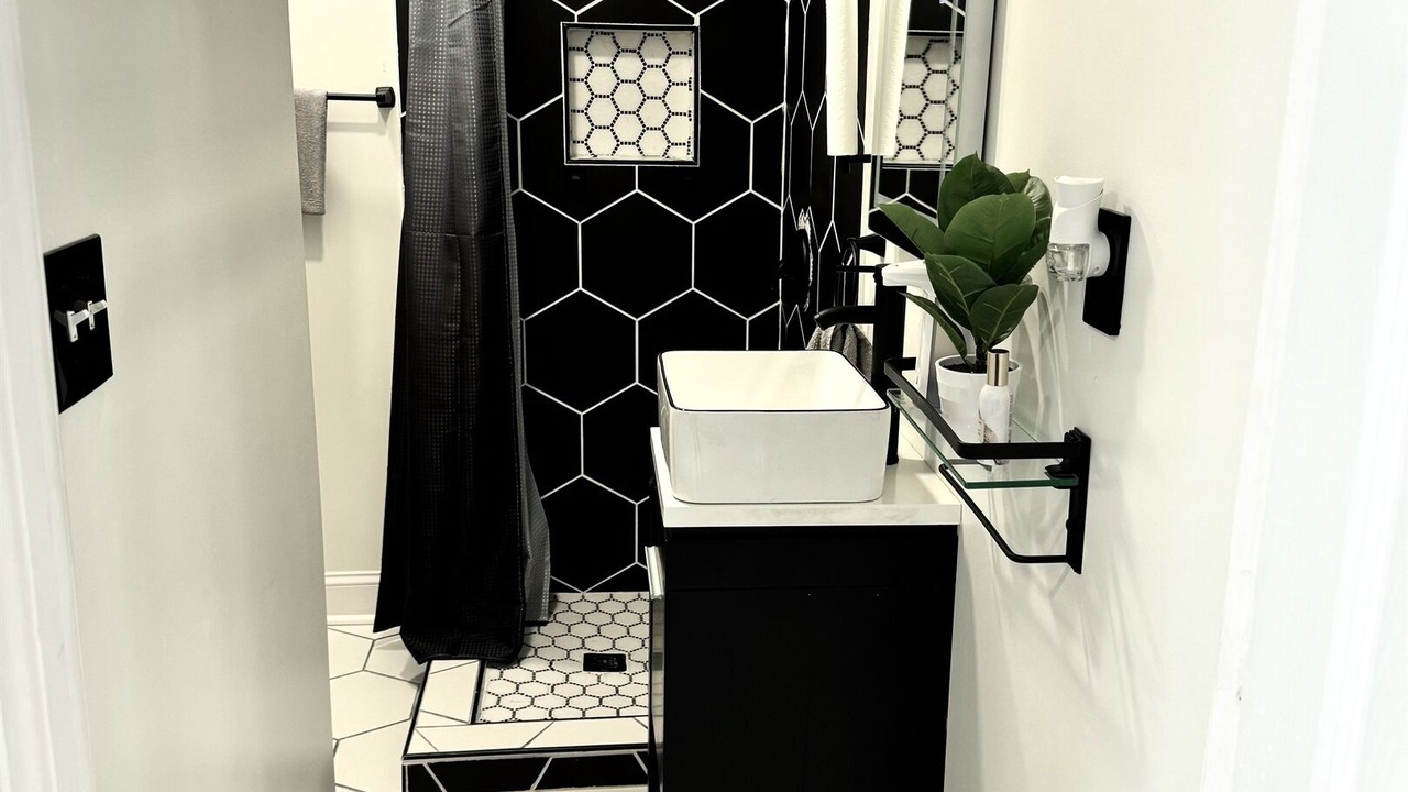 Photo of Bathroom in Forest Park