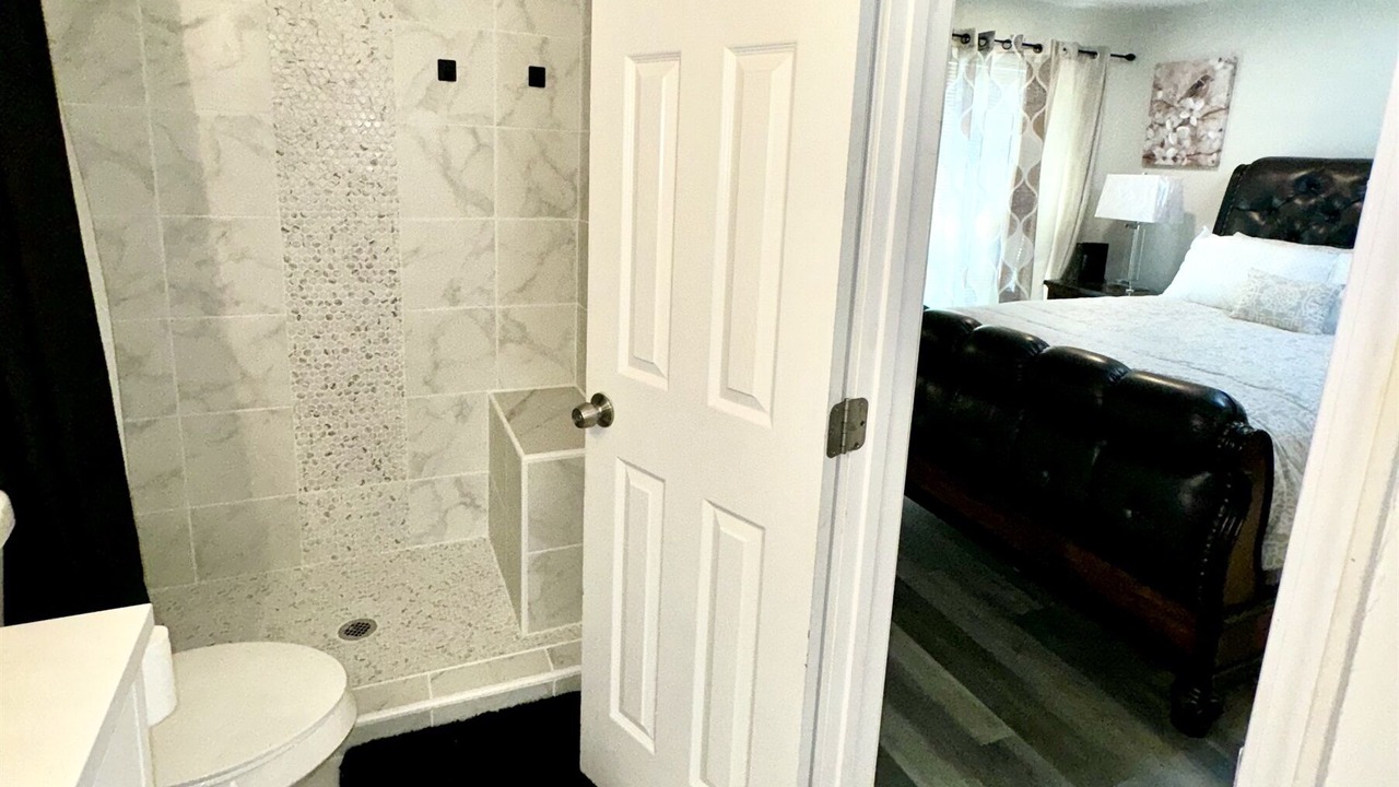 Photo of Bedroom in Forest Park
