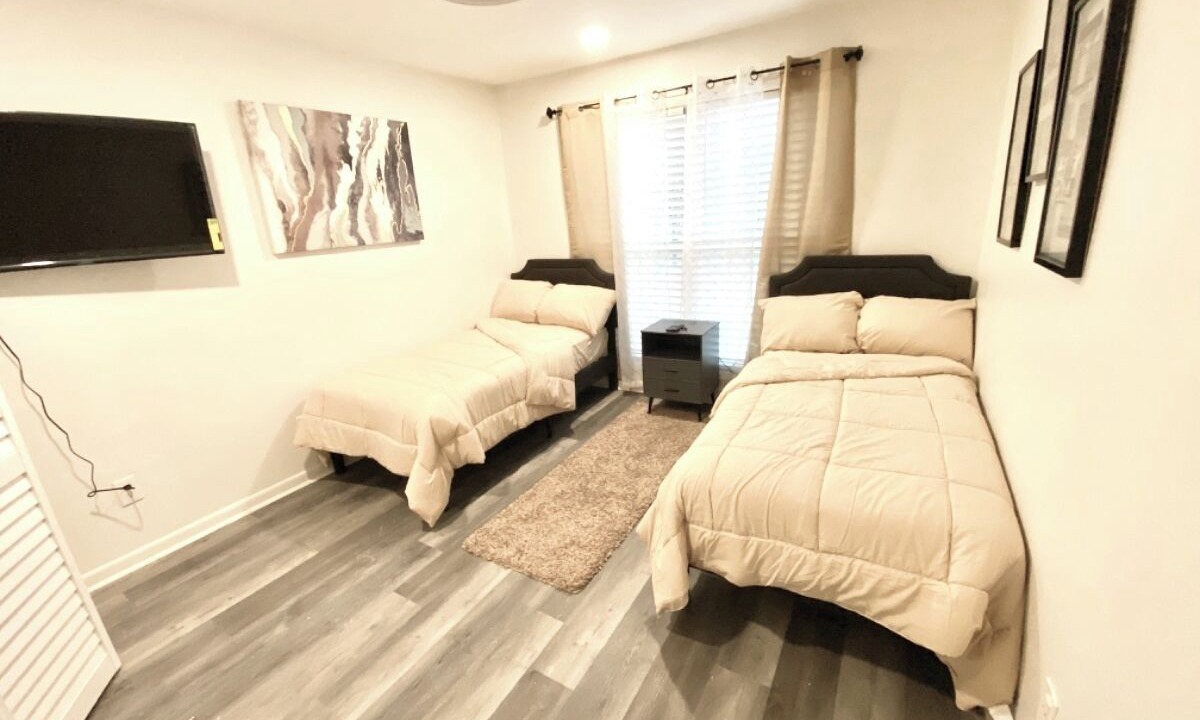 Photo of Bedroom in Forest Park