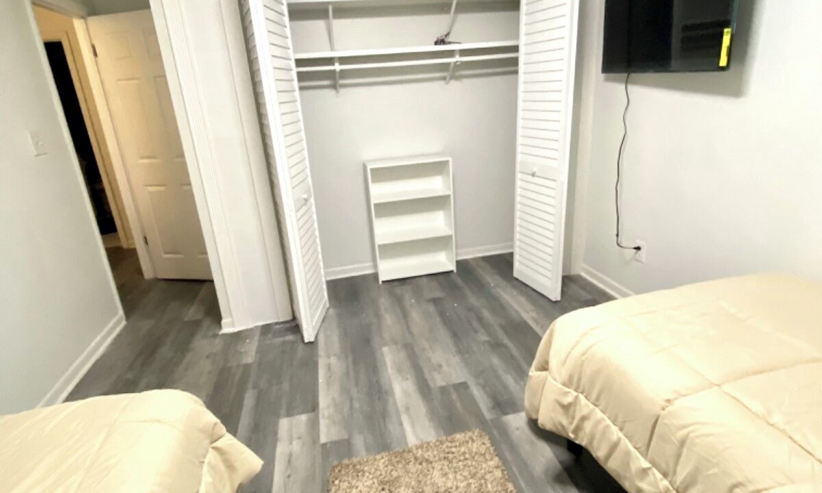 Photo of Bedroom in Forest Park