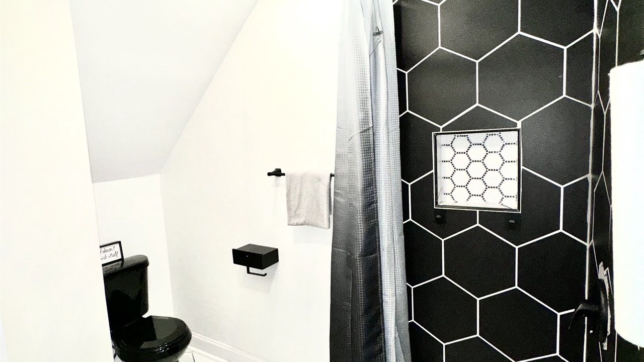 Photo of Bathroom in Forest Park