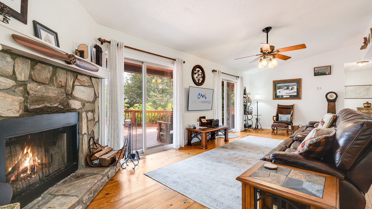 Photo of Livingroom in Settlers Ridge