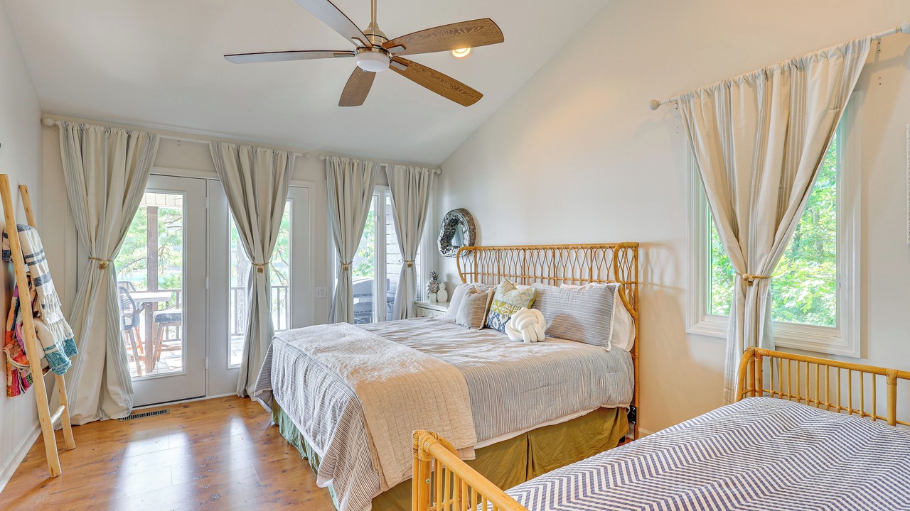 Photo of Bedroom in Logan