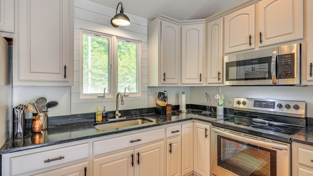 Photo of Kitchen in Logan