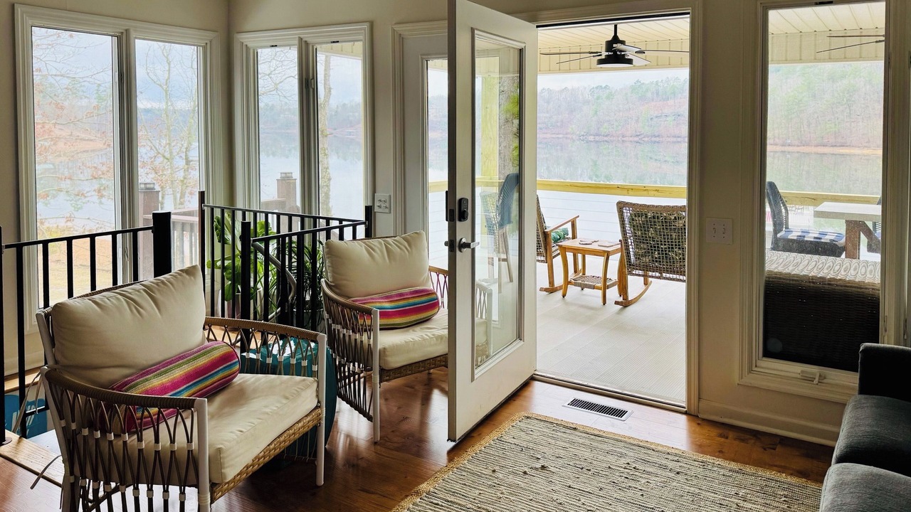 Photo of Livingroom in Logan