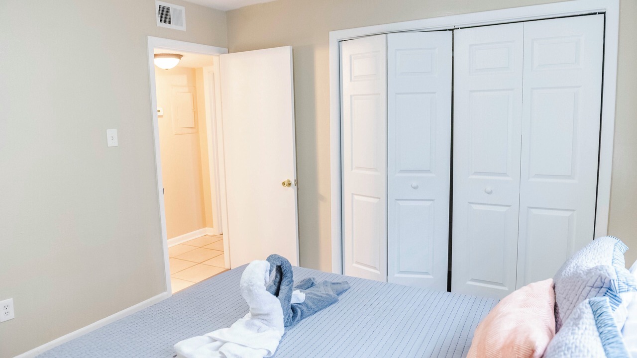 Photo of Bedroom in Bayou View