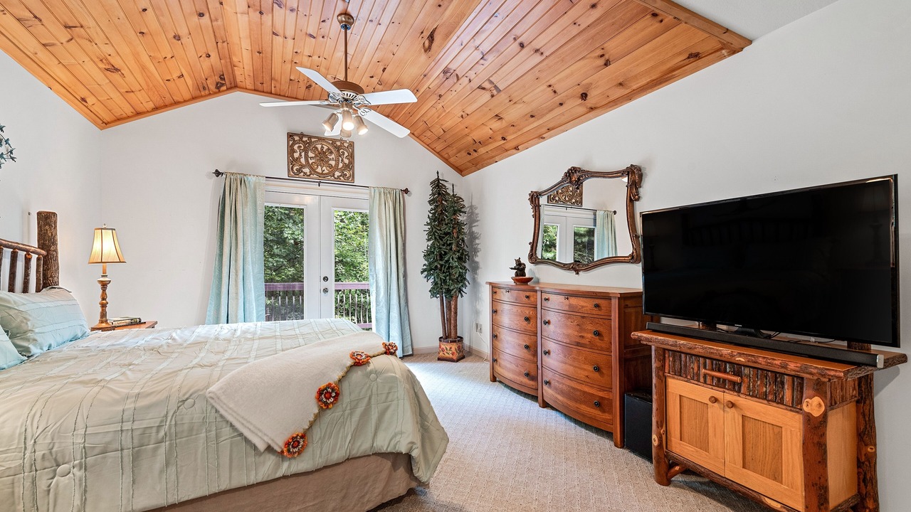 Photo of Bedroom in Mountain Springs