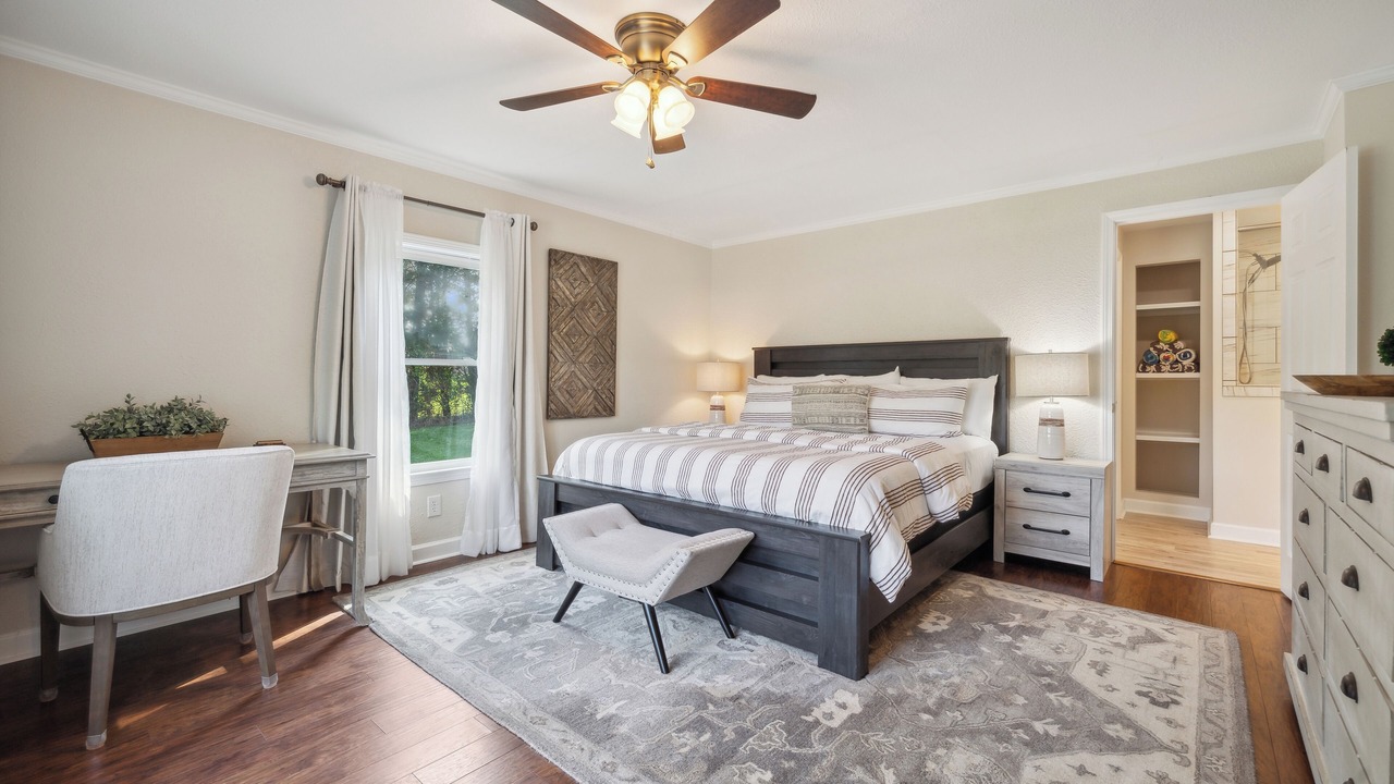 Photo of Bedroom in Mooresville