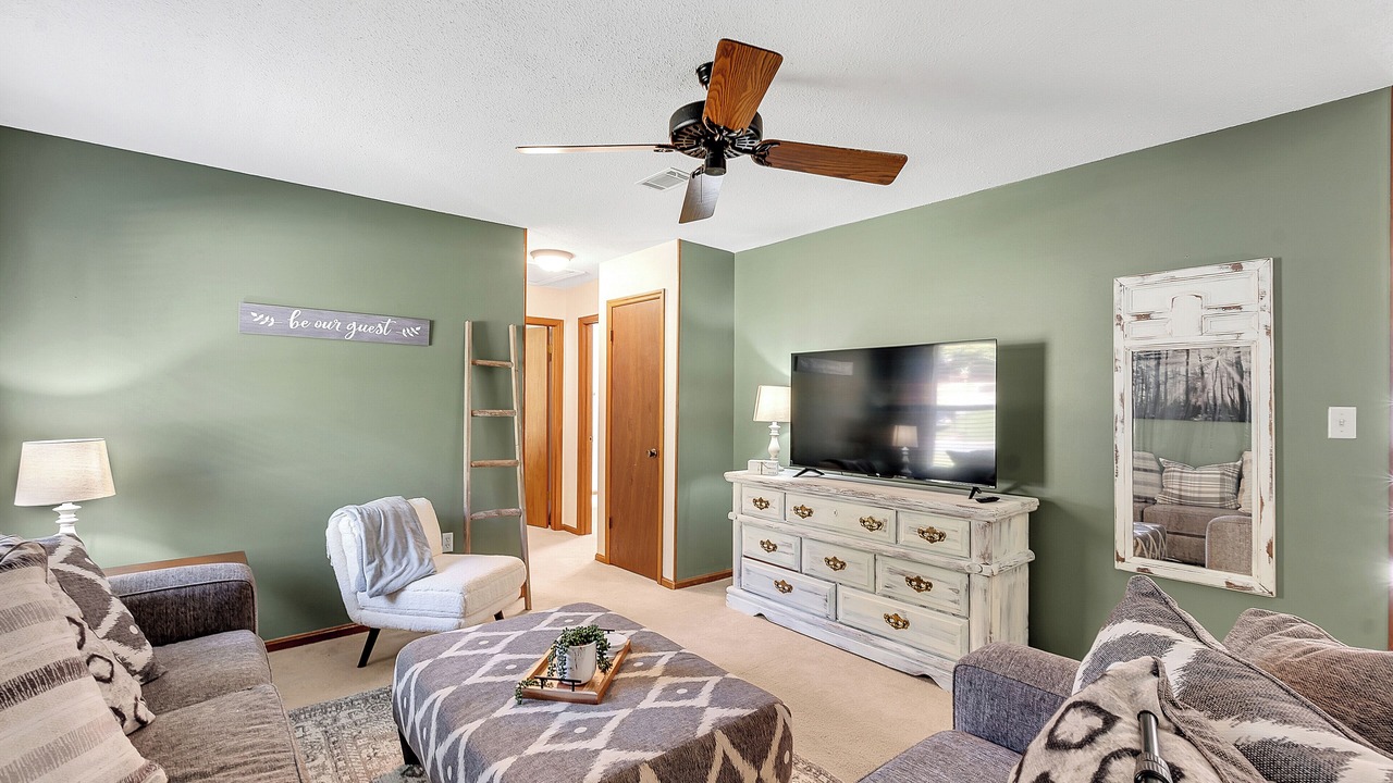 Photo of Livingroom in Warner Robins