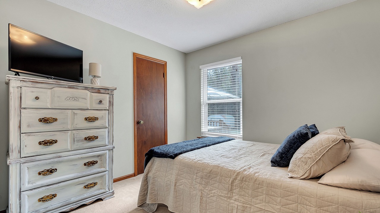 Photo of Bedroom in Warner Robins