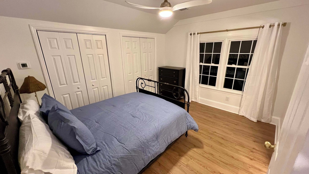 Photo of Bedroom in Summerville
