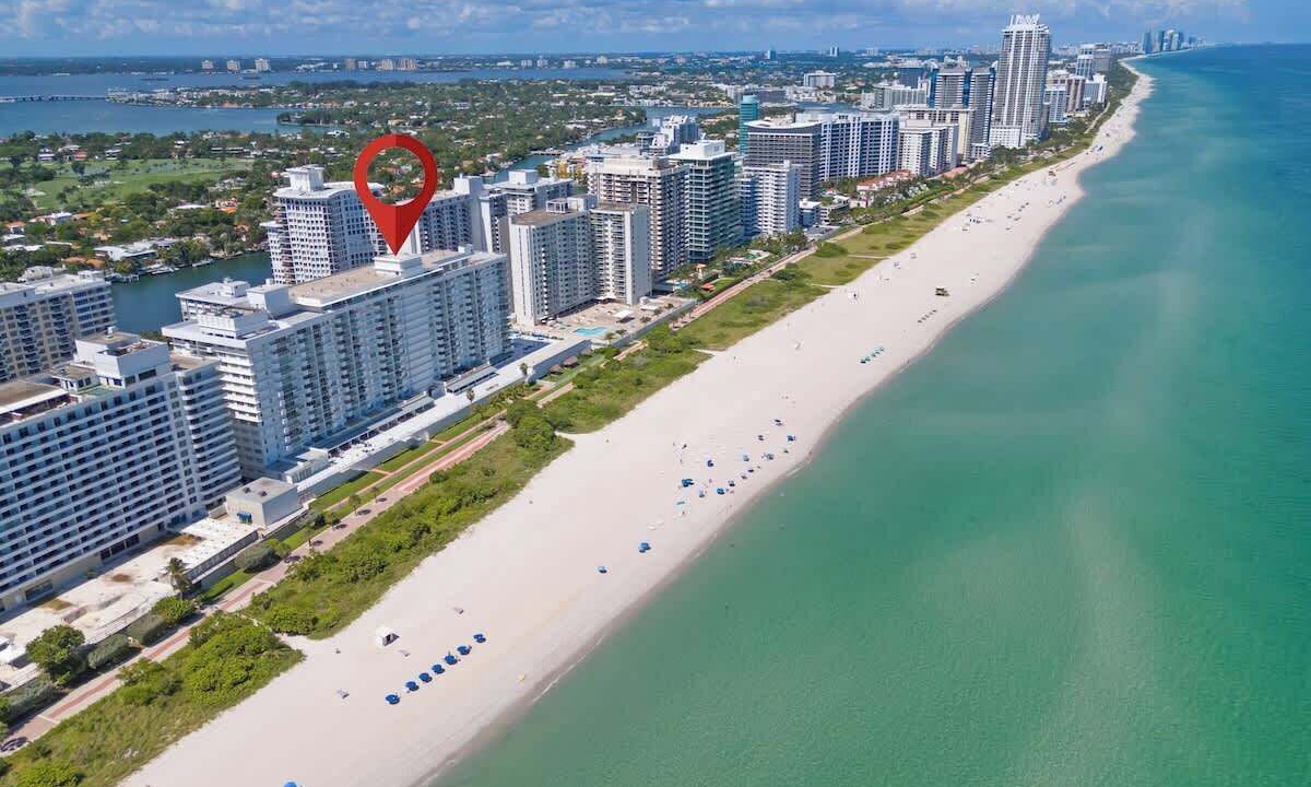 Photo of Others in Mid Beach