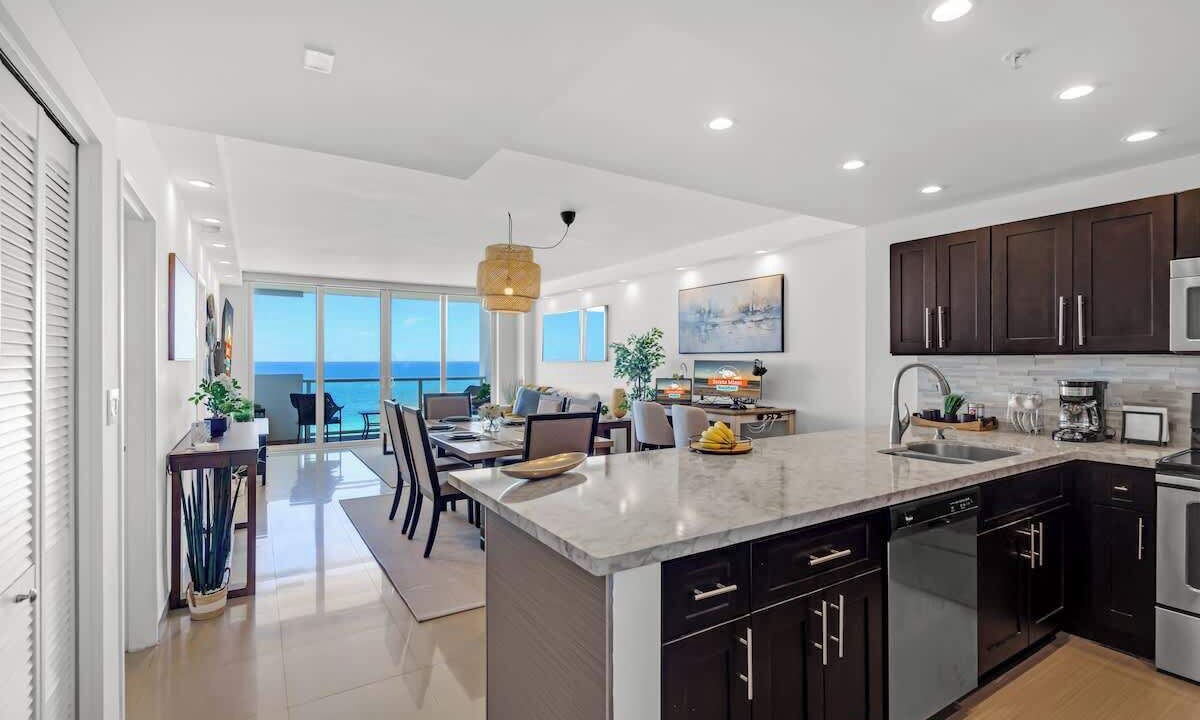 Photo of Kitchen in Mid Beach