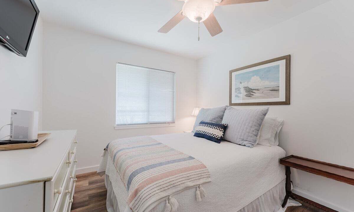 Photo of Bedroom in Saint Simons Heights
