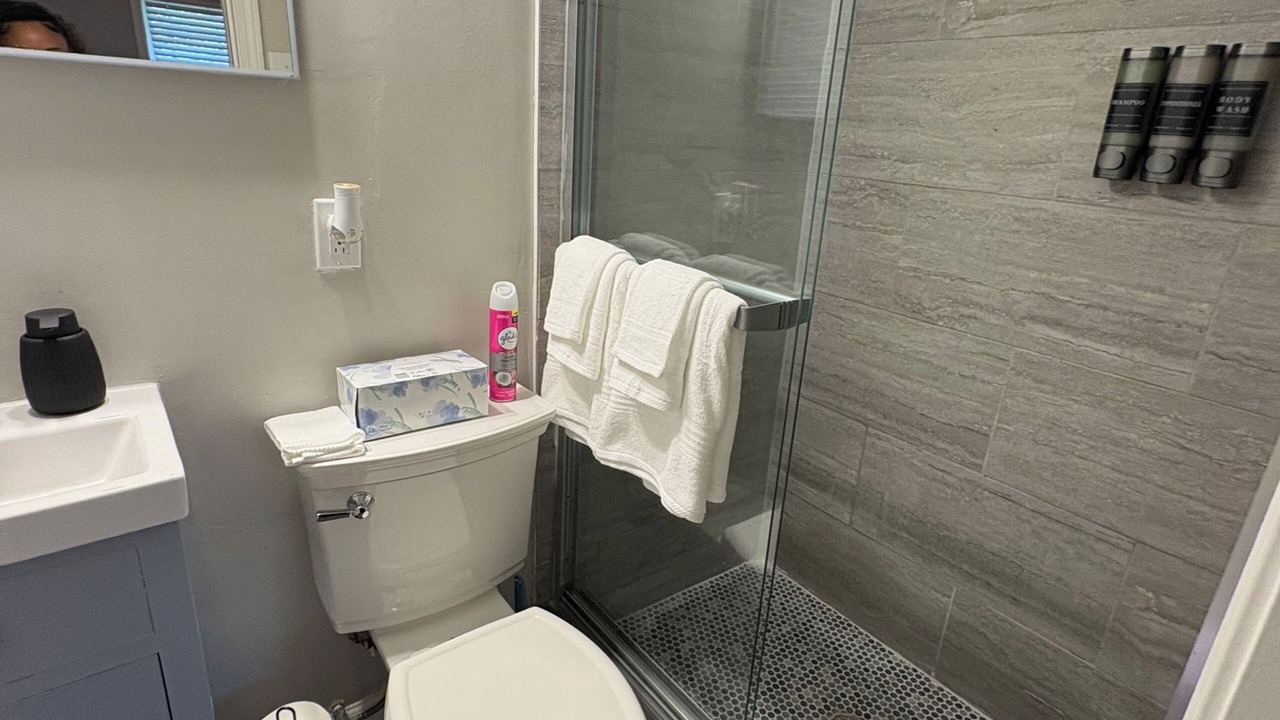Photo of Bathroom in Conley
