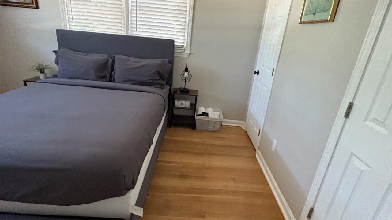 Photo of Bedroom in Conley
