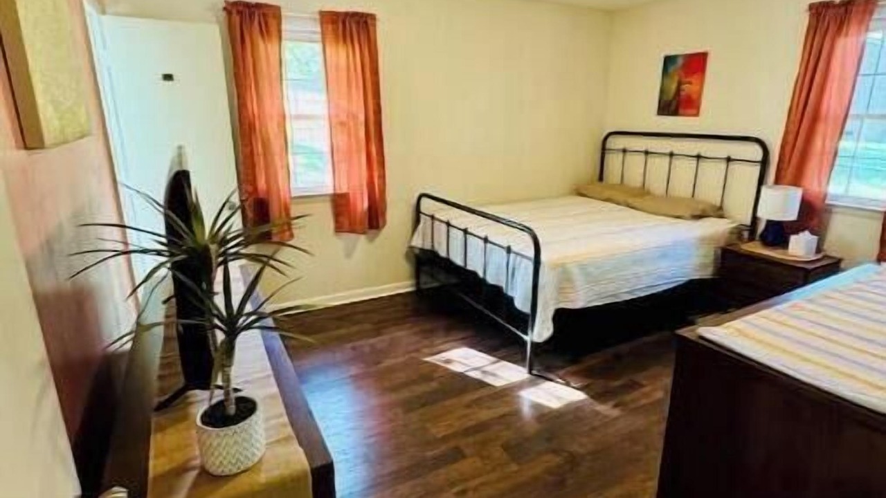 Photo of Bedroom in Shelby