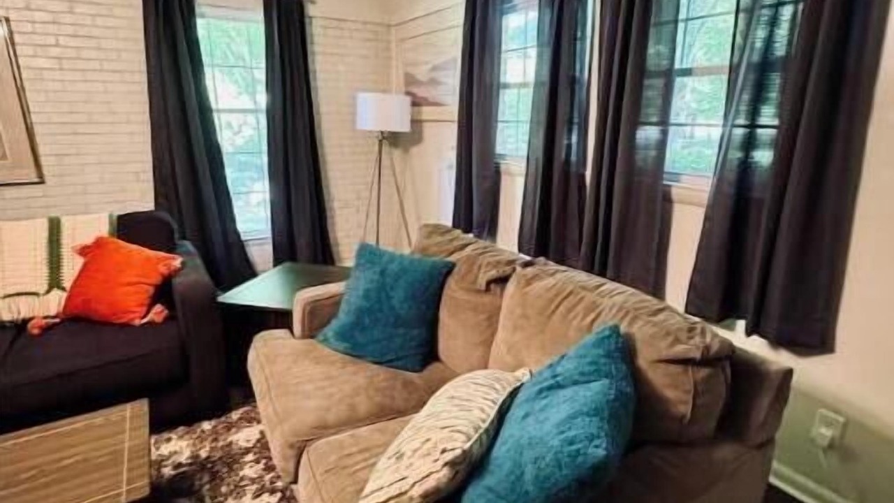 Photo of Livingroom in Shelby