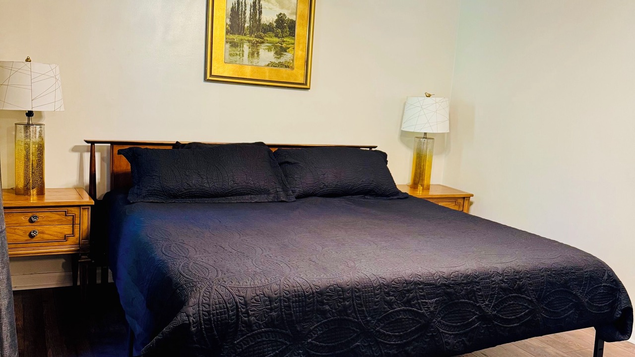 Photo of Bedroom in Shelby