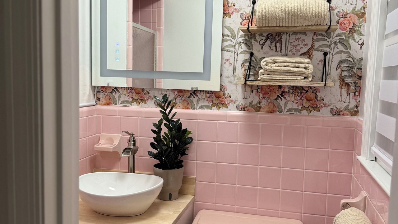 Photo of Bathroom in Jones County