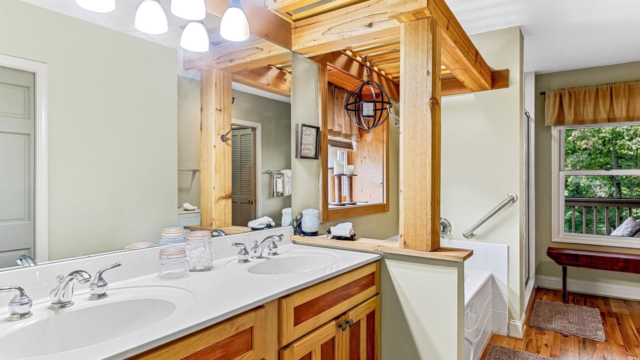 Photo of Bathroom in Lake Toxaway