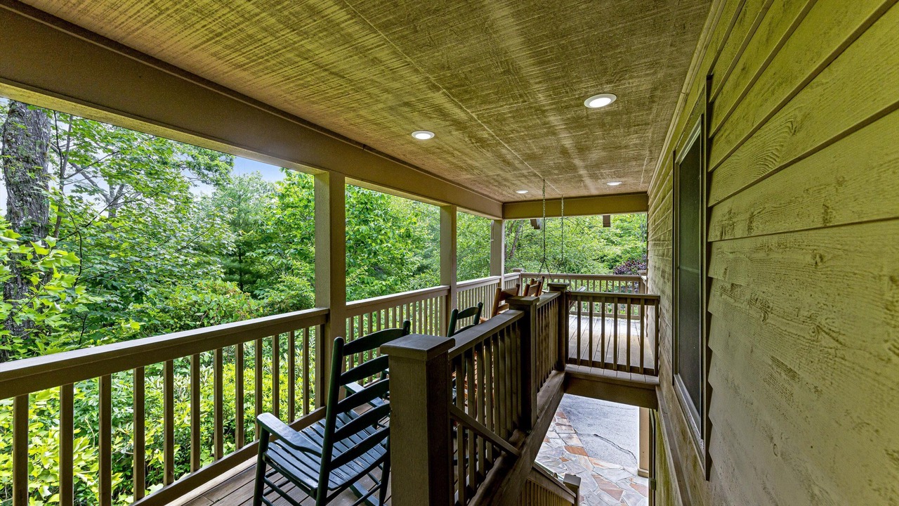 Photo of Outdoor in Lake Toxaway