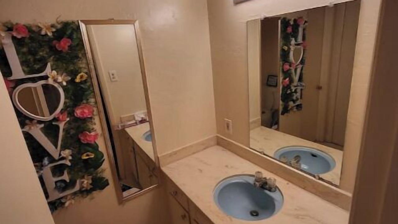 Photo of Bathroom in Hannon Park