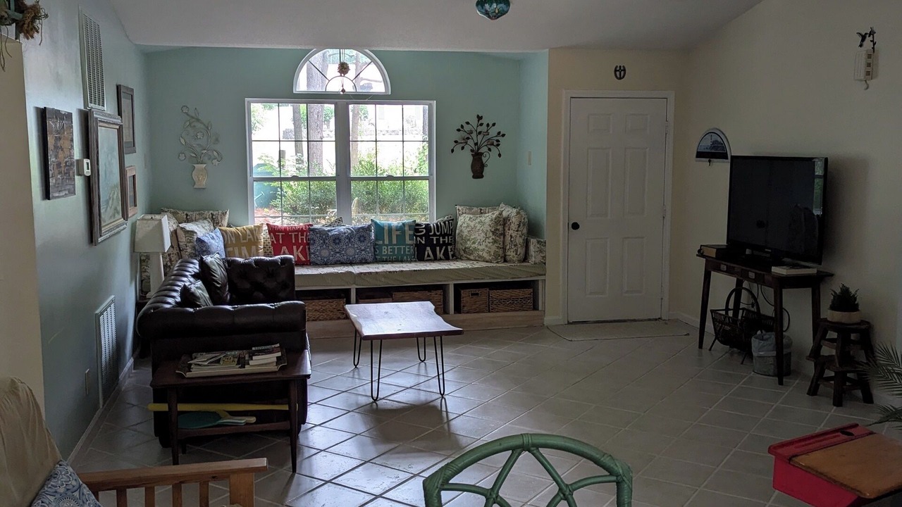 Photo of Livingroom in Mooresville