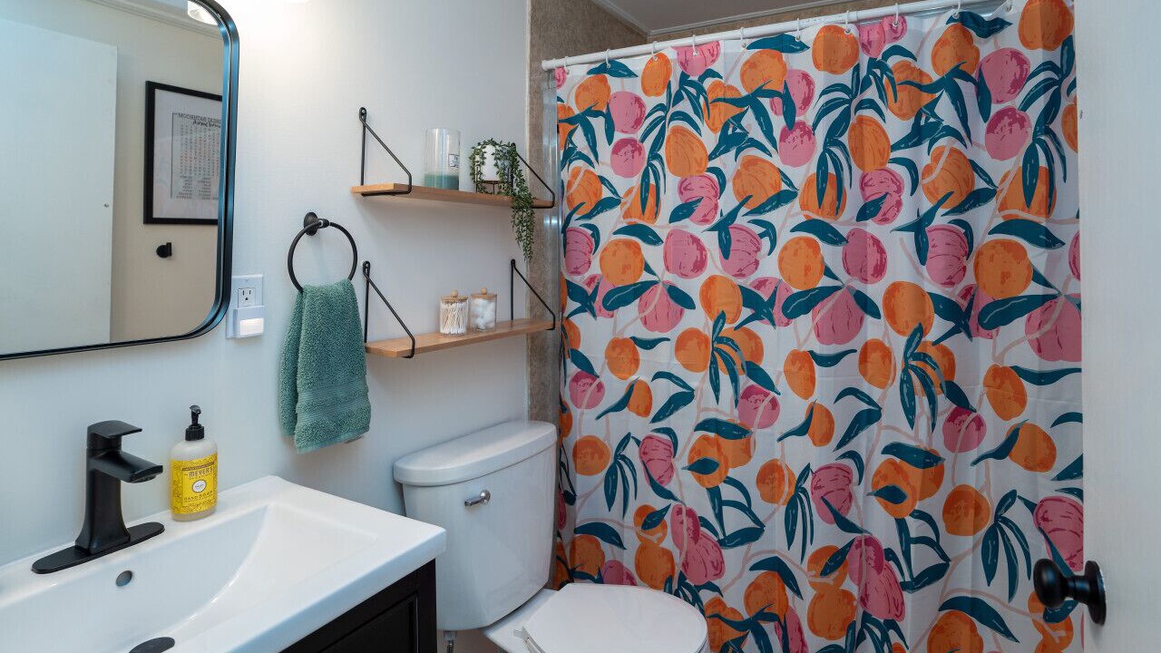 Photo of Bathroom in Eatonton