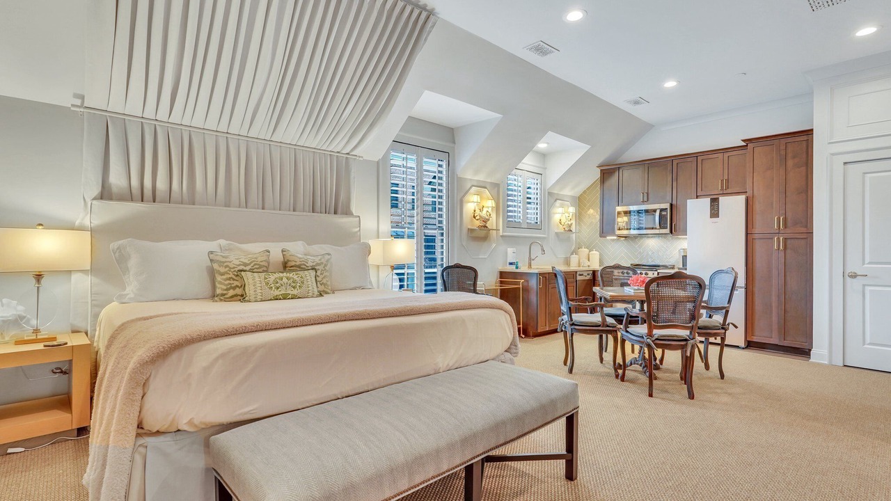 Photo of Bedroom in Hitch Village - Fred Wessels Homes